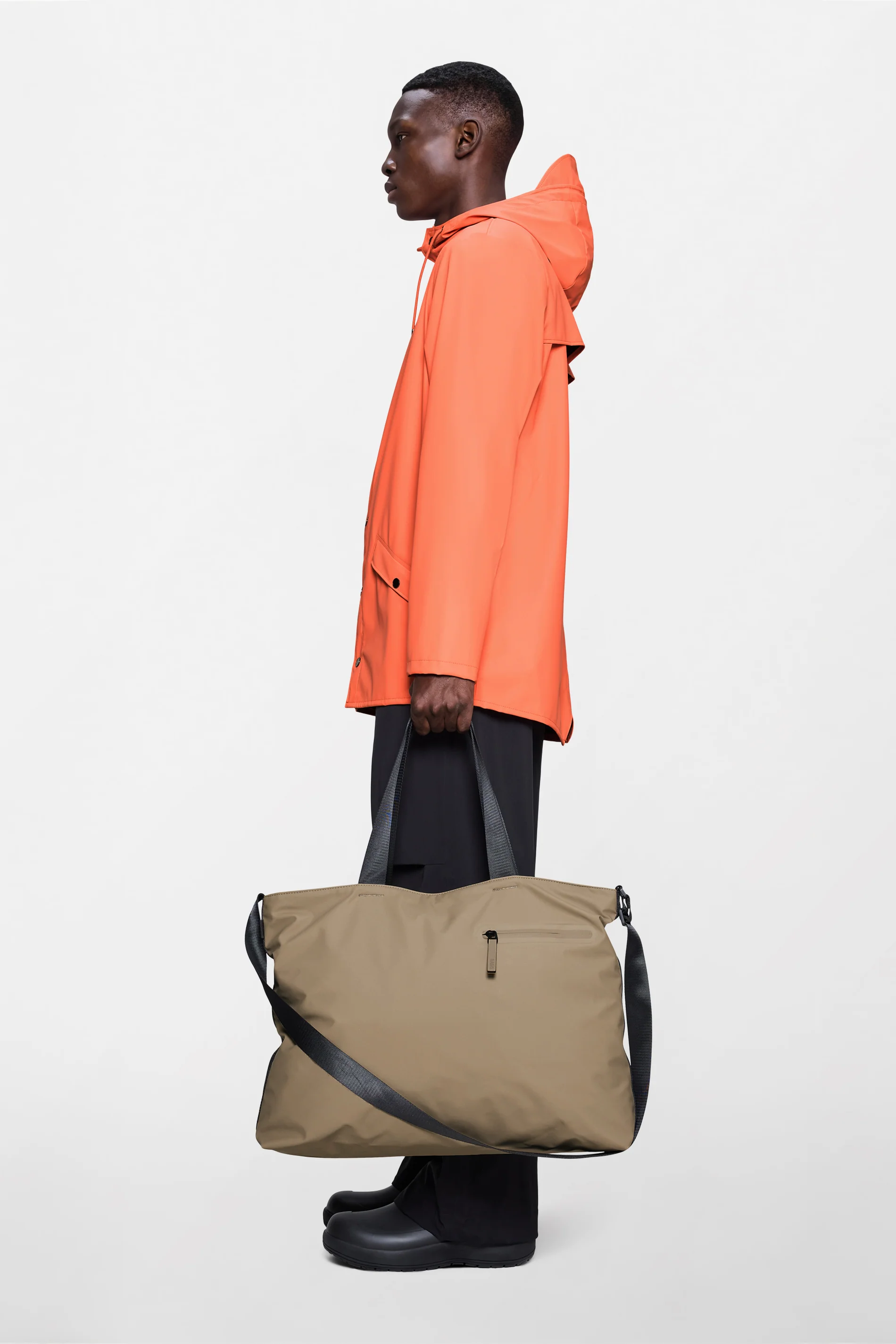 Dash Messenger Tote Bag - Image 2