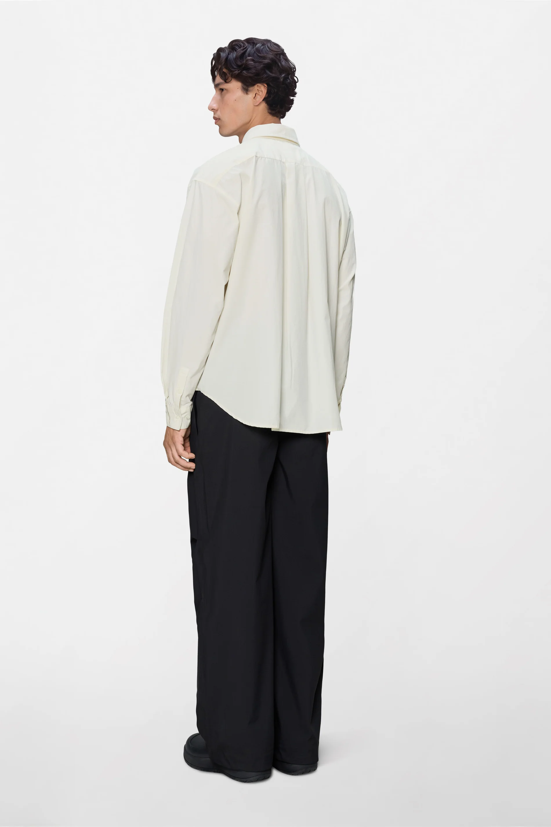Light Woven Long Sleeve Shirt - Image 8