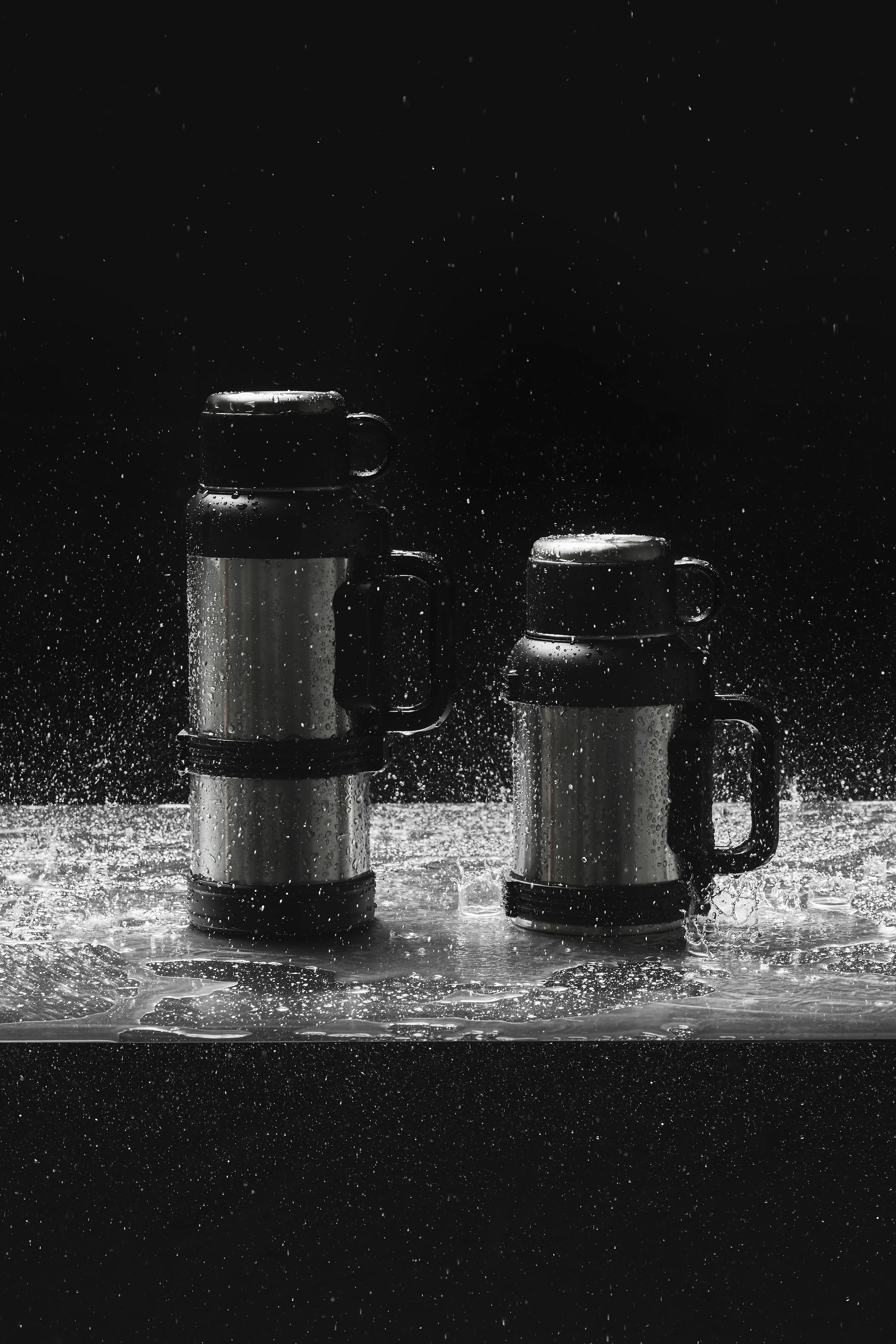 Stainless Steel Tumbler Vacuum Flask 2000ml - Image 8