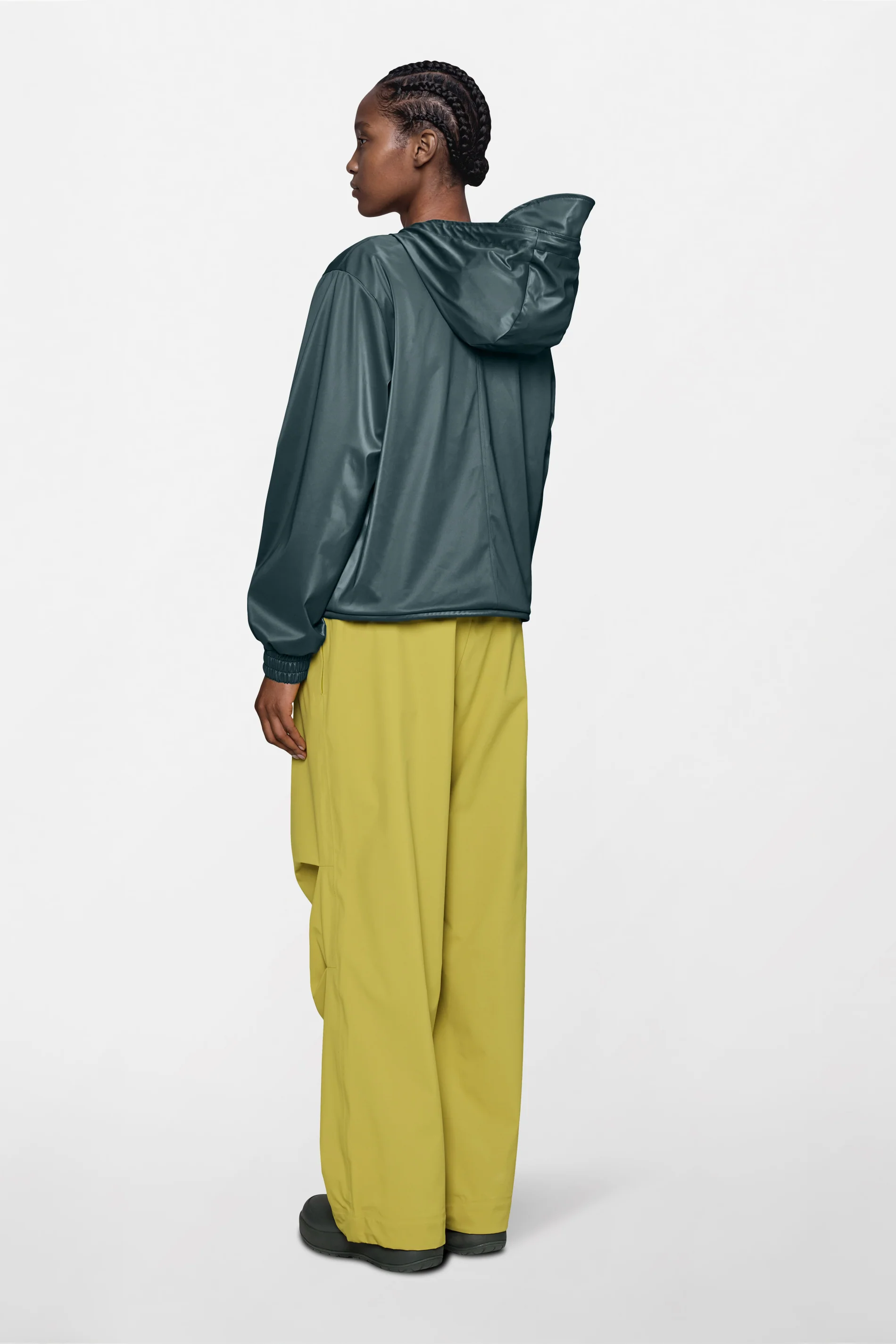 String W Jacket - Image 13