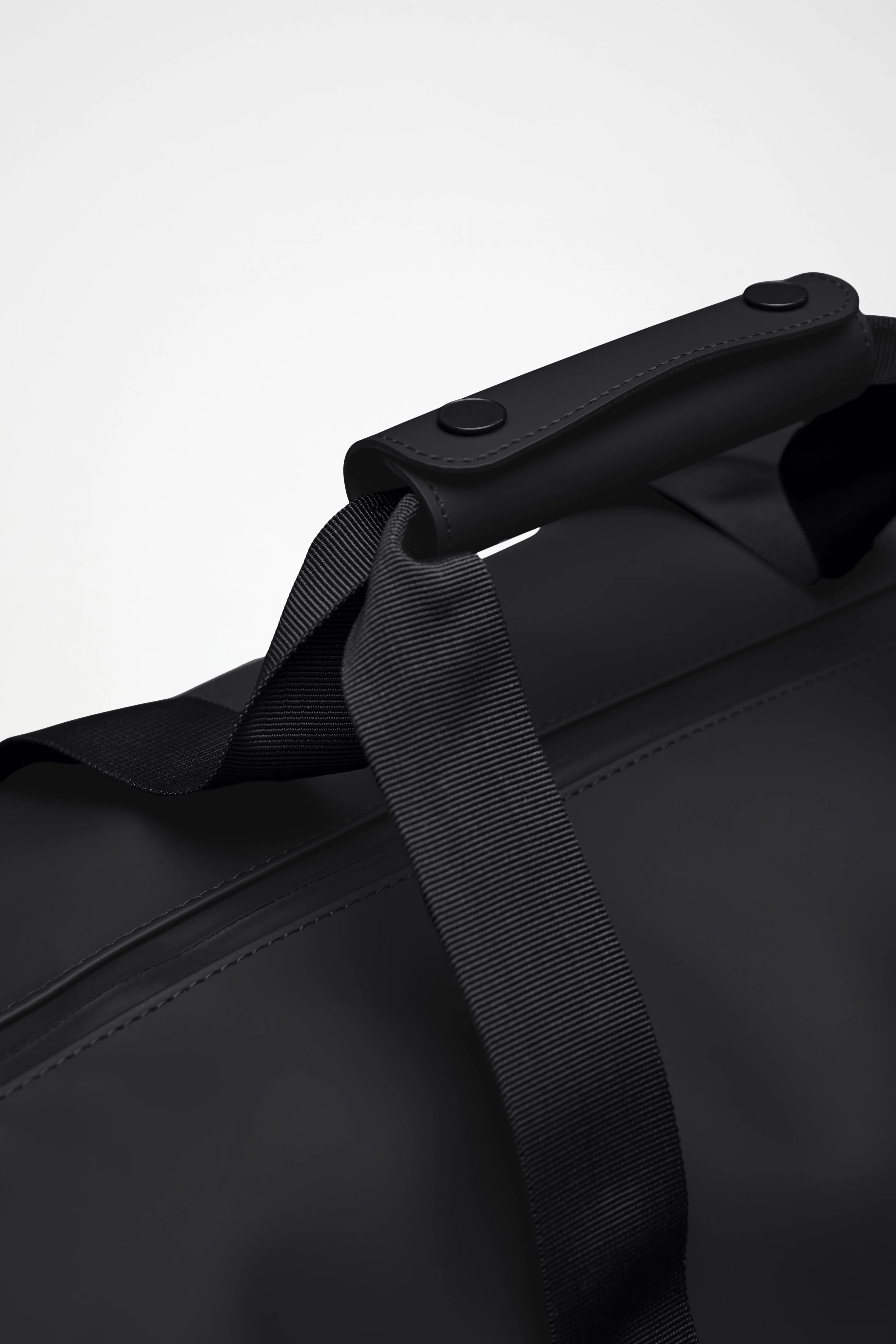 Hilo Weekend Bag Small - Image 28